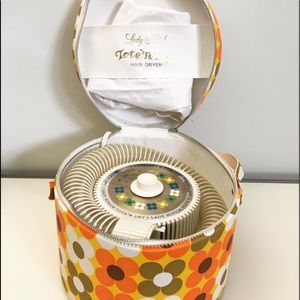 Vintage Hair Dryer Lady Schick Tote n Dry 
Groovy